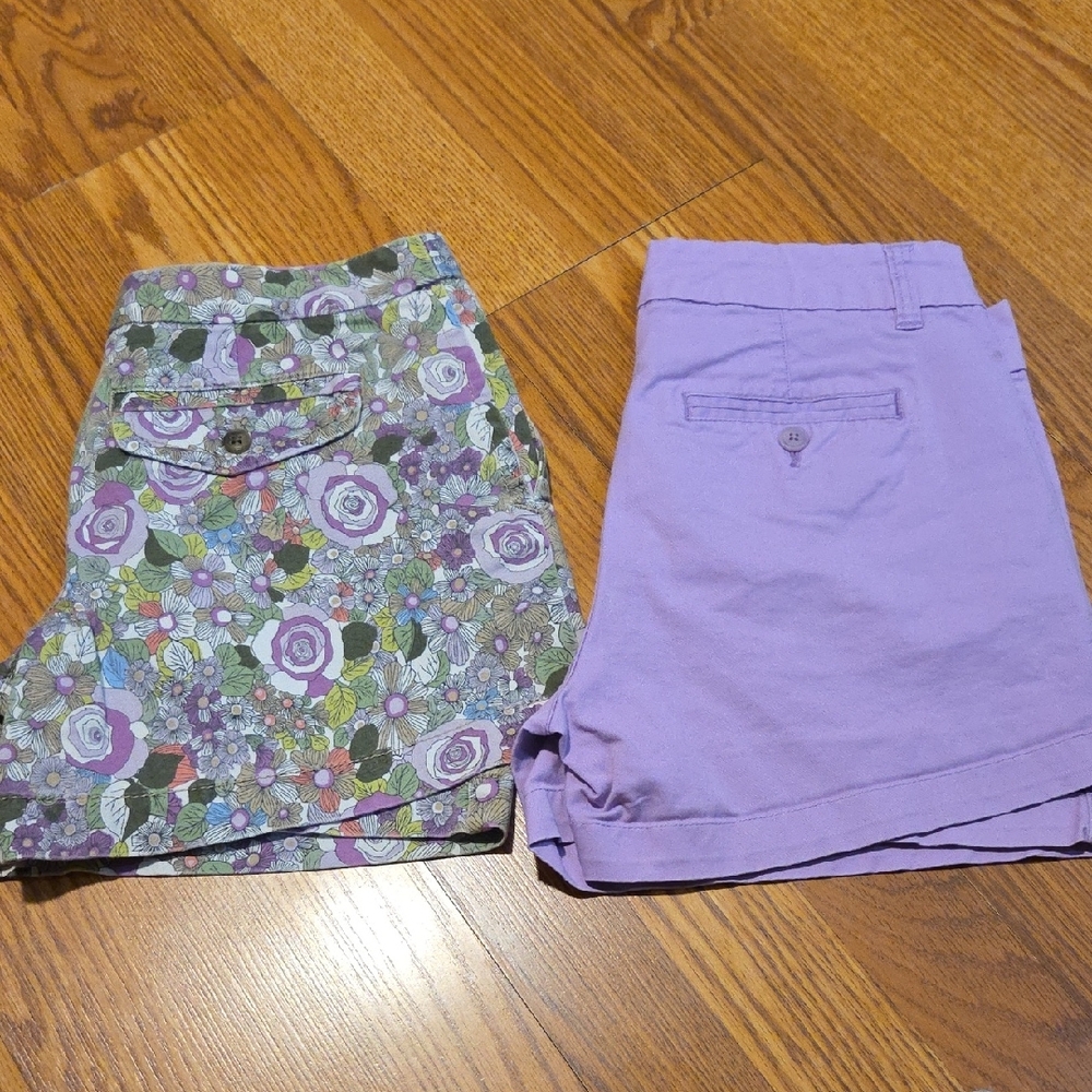 LOFT Purple and Green Bermuda Shorts with Floral Design - Picture 7 of 7